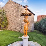 Feriehus In Saint-brice-de-landell With Wifi