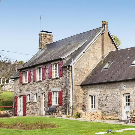 펜션 6 Bedroom Lovely In Saint-brice-de-landell *