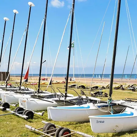 Casa de Férias Awesome In Saint-brice-de-landell