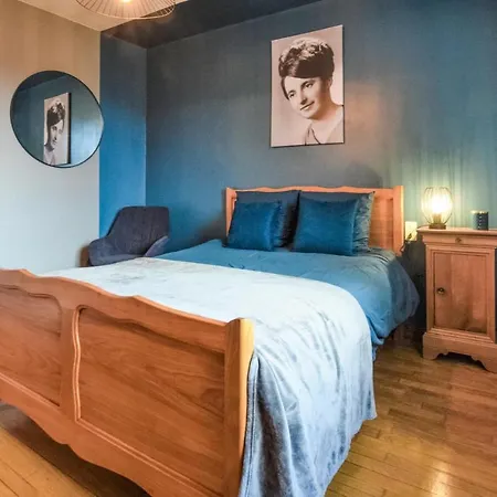펜션 6 Bedroom Lovely In Saint-brice-de-landell Saint-Brice-de-Landelles