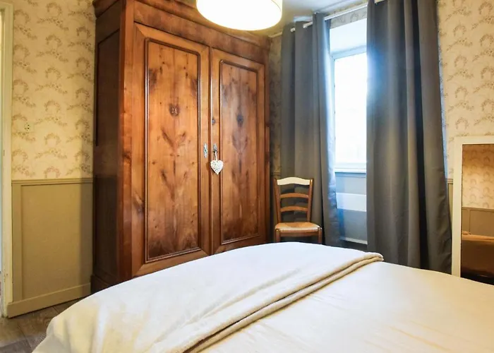 Holiday home Awesome In Saint-brice-de-landell *